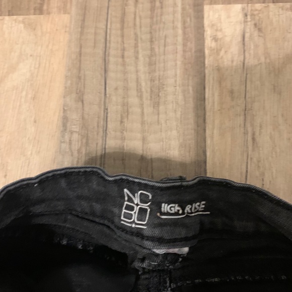 jean shorts - Picture 2 of 2